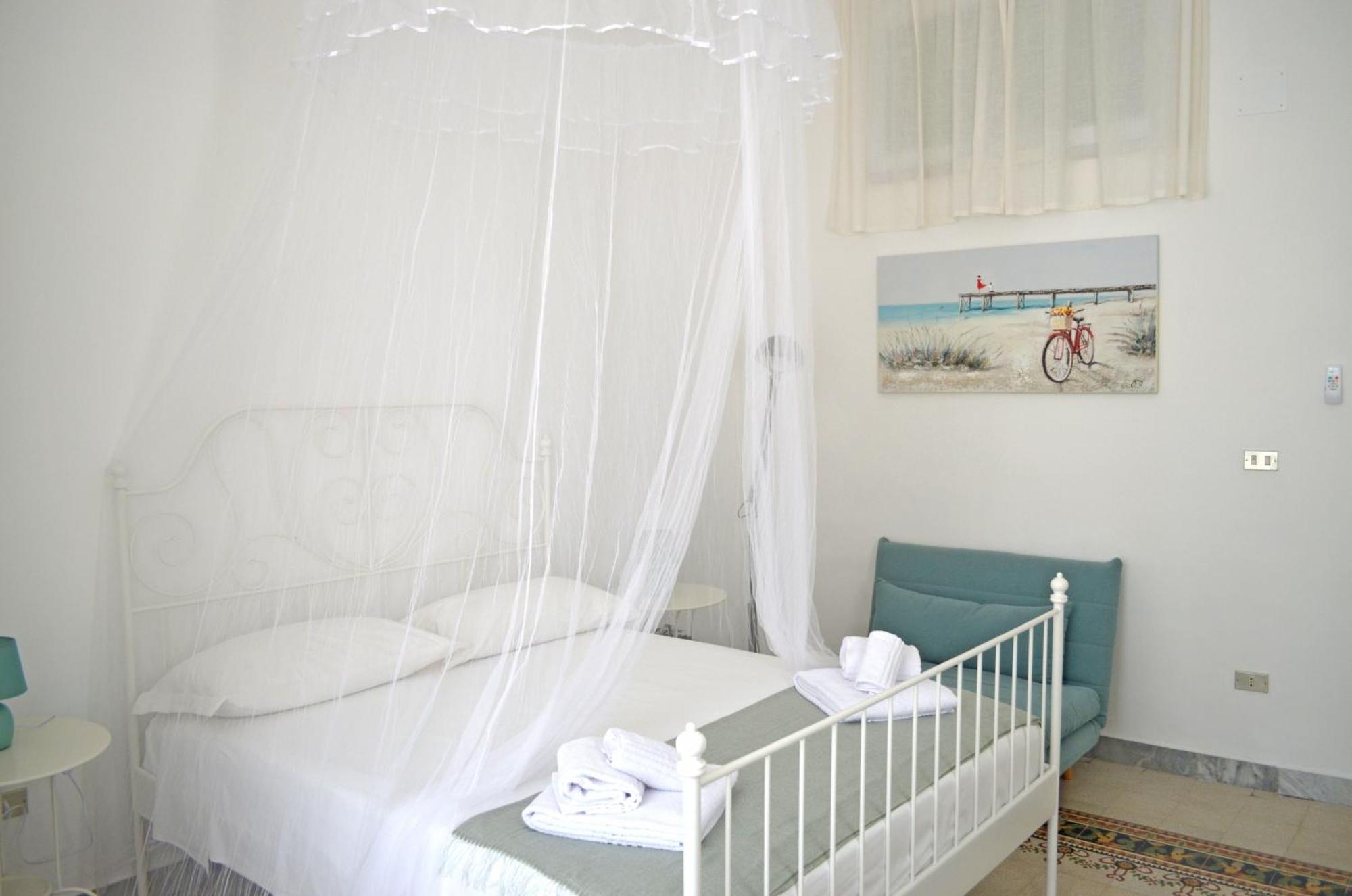 Bari Centro Harmony House Hotel Buitenkant foto